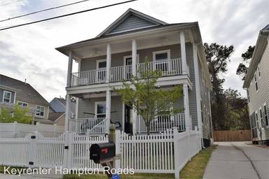 Main picture of 9537 12th Bay St