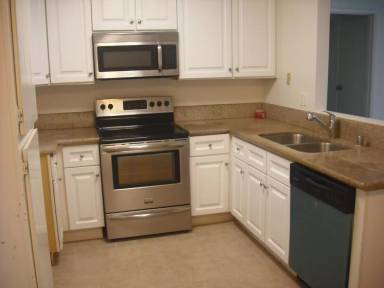 Main picture of 10 Calaveras Ave