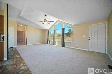 Main picture of 5185 Buffalo Dr