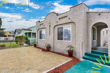 Main picture of 114 E 88th Pl