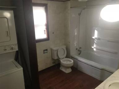 Main picture of 608 E Mount Faith Ave