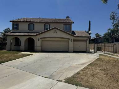 Main picture of 10622 Miami Ave
