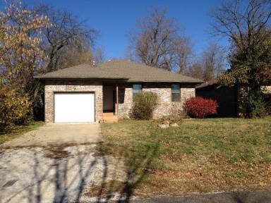 Main picture of 1407 E Whiteside St