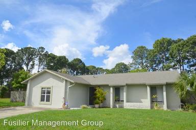 Main picture of 10718 Gardenwood Rd