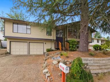 Main picture of 15115 SE 48th Dr