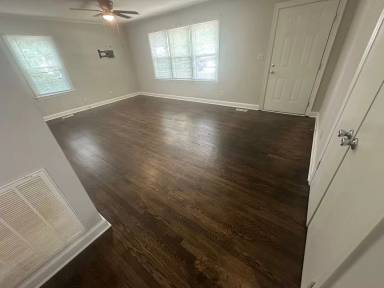 Main picture of 116 Hunter Cir