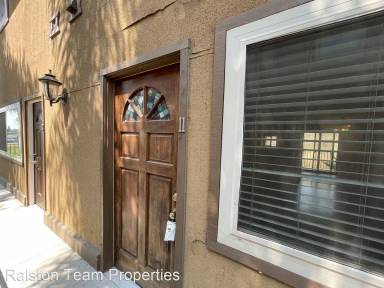 Main picture of 5505 Adelaide Ave