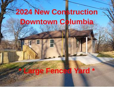 Main picture of 130 W 1st St