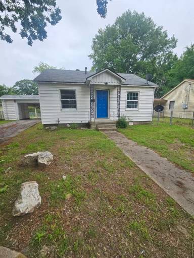 Main picture of 719 Division St