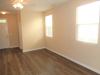 Main picture of 336 Palmdale Ct