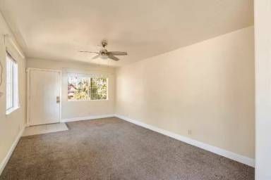 Main picture of 3624 2nd Ave