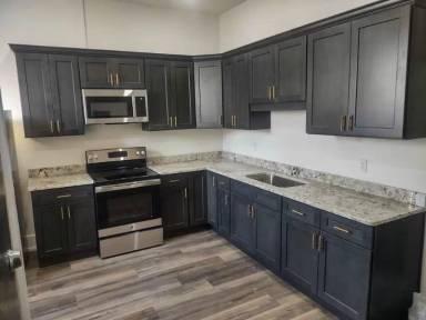 Main picture of 103 N Main St