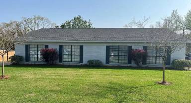 Main picture of 515 W Rose Ave