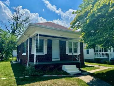 Main picture of 1929 E Mulberry St