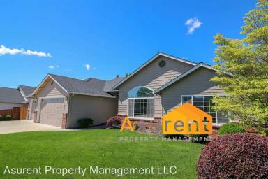 Main picture of 3433 McQuire Way