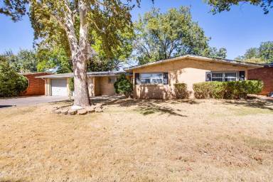 Main picture of 4208 49th St