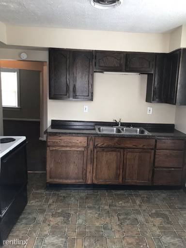 Main picture of 301 E Voris St