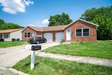 Main picture of 5770 Stormcroft Ave