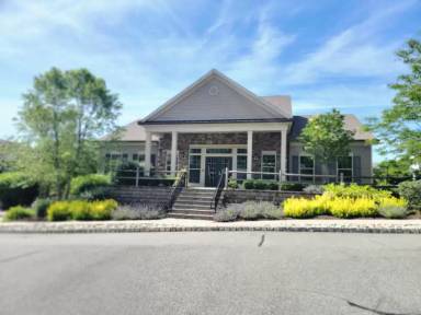 Main picture of 76 Albert Ct