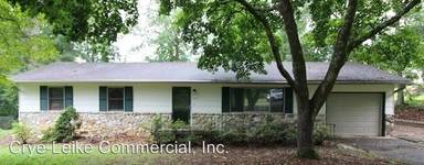 Main picture of 931 W Forest Blvd