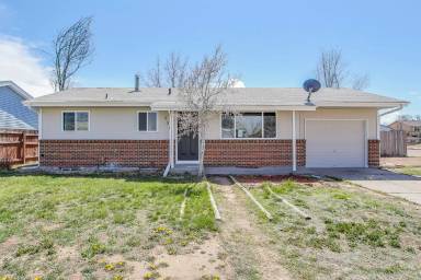 Main picture of 400 12th St