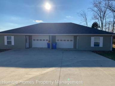 Main picture of 104 Nancy Ln