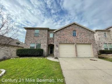 Main picture of 6037 Walleye Dr