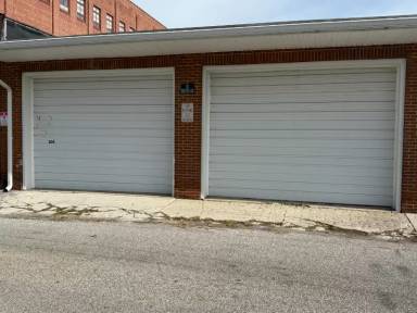 Main picture of 206 Carlisle St