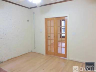 Main picture of 126 Macdougal St