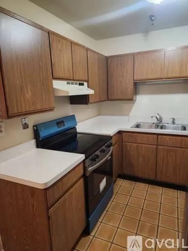 Main picture of 4745 Main St
