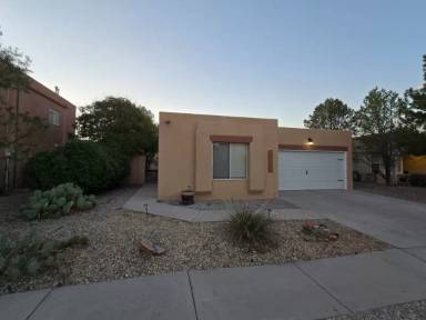 Main picture of 10305 Dayflower Dr NW
