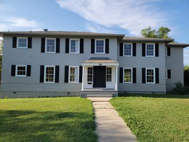 Main picture of 740 Donaldson Ave