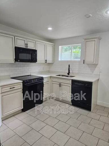 Main picture of 4058 S 300 E