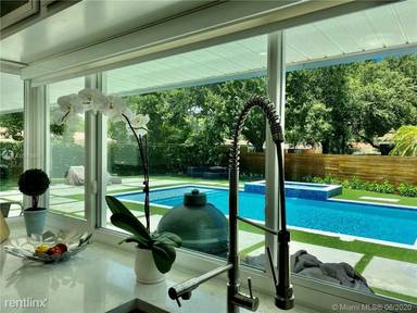 Main picture of 7601 SW 165th Ter
