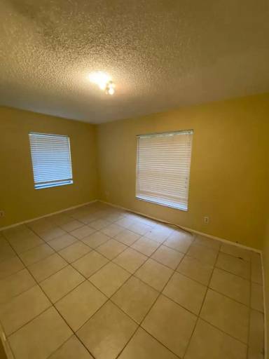 Main picture of 67 Deena Way