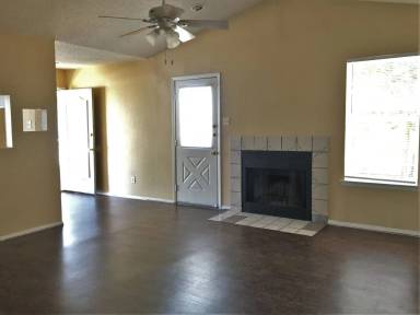 Main picture of 2107 Dickens Dr