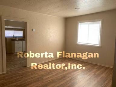 Main picture of 1389 E Gerard Ave