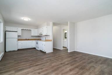 Main picture of 4811 7th Ave N