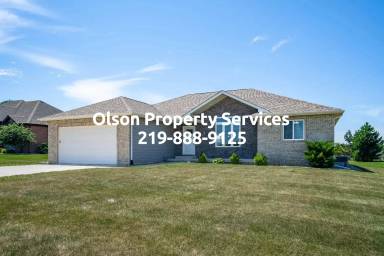 Main picture of 9960 Parrish Ave