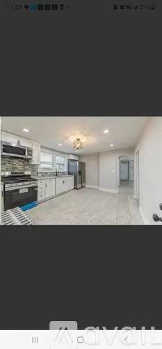 Main picture of 9804 S Avenue L