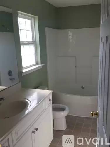 Main picture of 102 Two Putt Ct