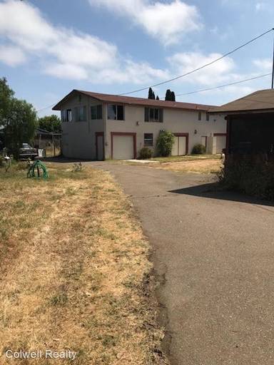 Main picture of 2176 Leon Ave