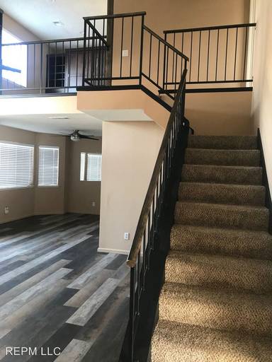 Main picture of 7228 Periwinkle Dr