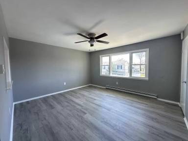 Main picture of 69 Maple Ave