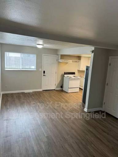 Main picture of 2929 East University Street - 12