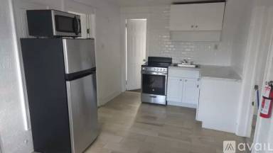 Main picture of 16 E 40th St
