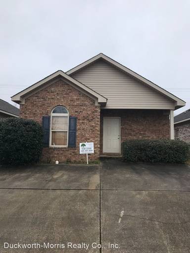 Main picture of 16404 Waterbury Ln
