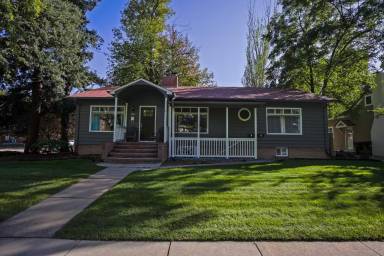 Main picture of 501 W Mountain Ave