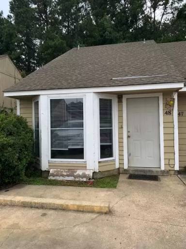 Main picture of 403 Kennon Ln