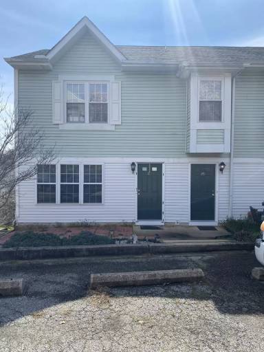 Main picture of 23 Martine Ct